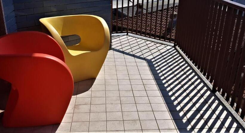 غرفة قياسية, Camere Ca + Millo