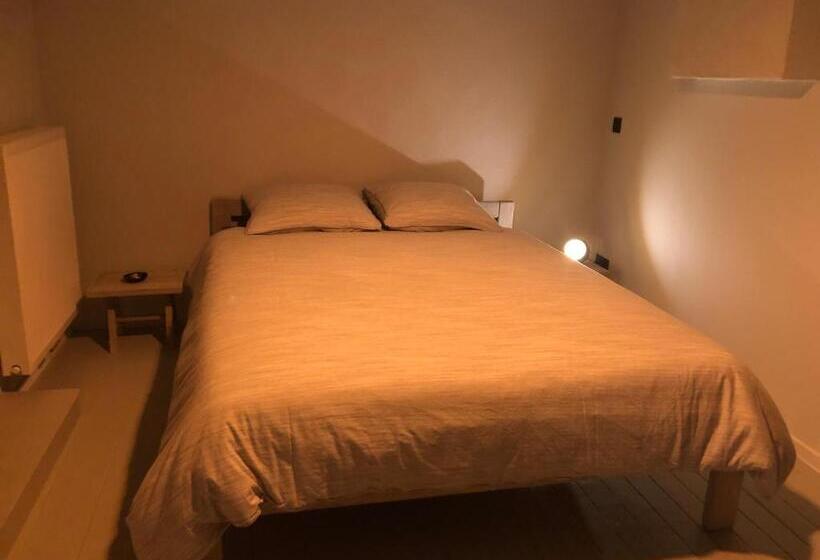 スタンダードルーム, B&b Le Nid D Hirondelle