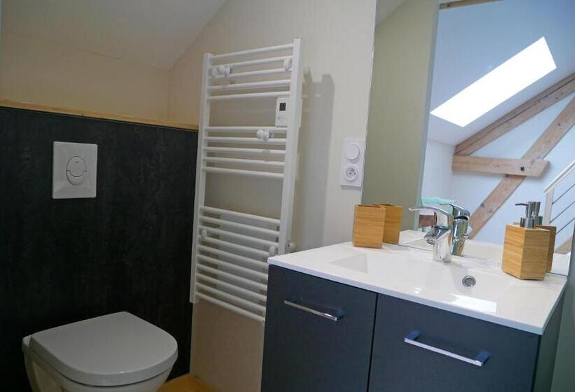 Четырехместный Номер Стандарт, Chambre D Hôte La Grange