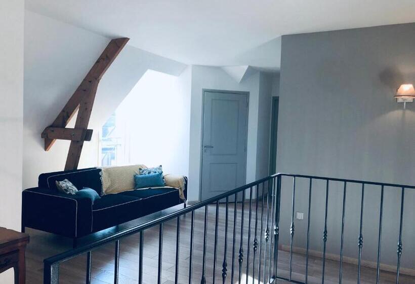 Номер Стандарт Вид на Бассейн, Magnifique Villa My