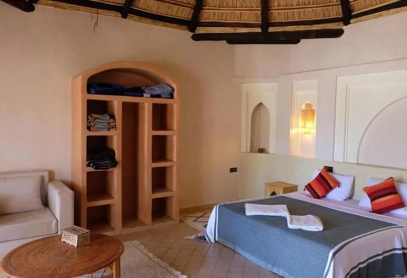 キングサイズベッドのデラックススイート, Oasis Tilogui Luxury Hotel In Zagora
