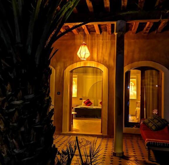 Люкс Deluxe Кровать Кинг, Oasis Tilogui   Luxury Hotel In Zagora
