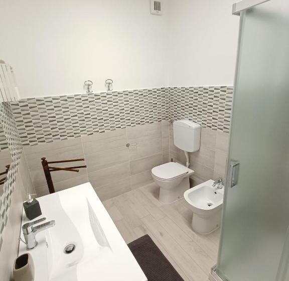 غرفة قياسية ثلاثية, Il Cortile Di Greta