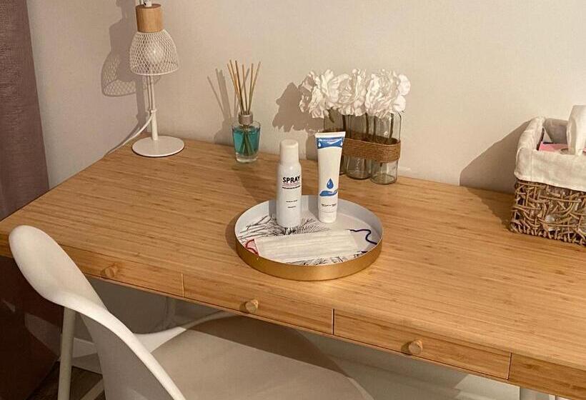 Номер Стандарт Вид на Сад, L Auberge Médocaine