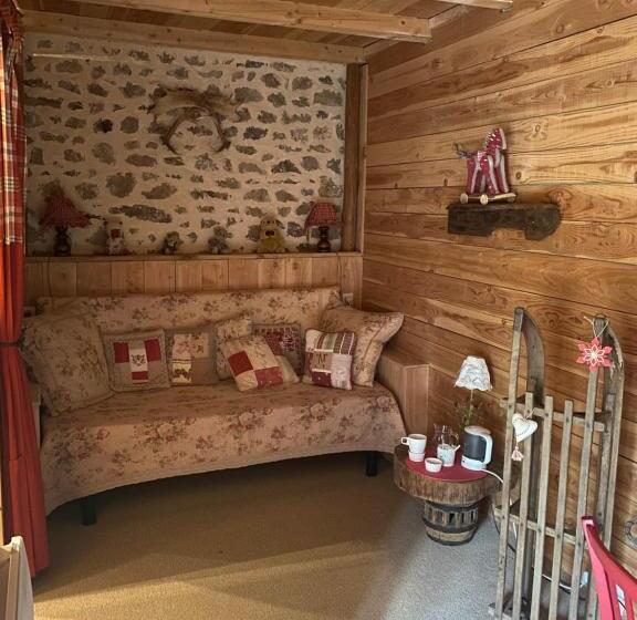 חדר סטנדרט לשלושה, La Forge