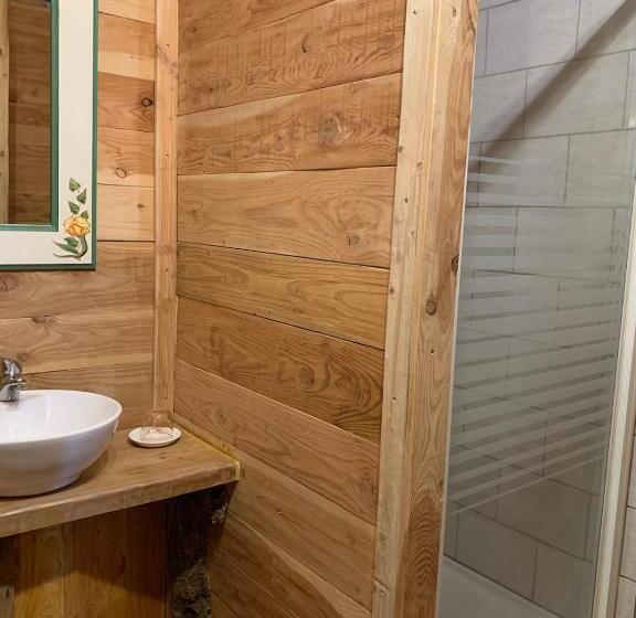 חדר סטנדרט, La Forge