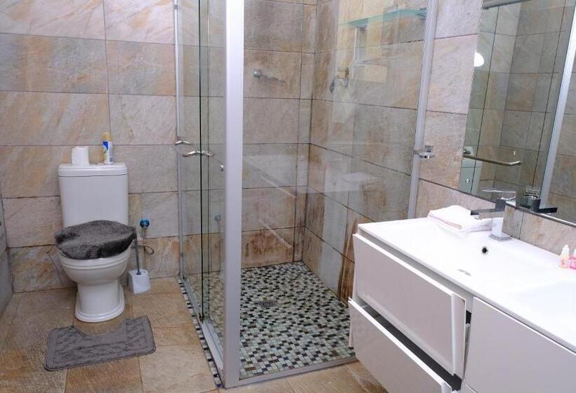 豪华套房, Selina Airport Lodge #emzini