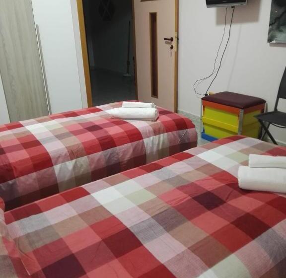 Номер Стандарт, Elido B&b