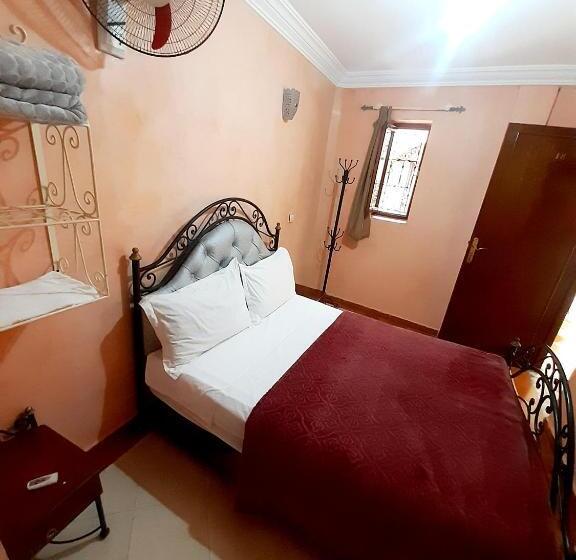 Quarto Economy, Salem Leksor