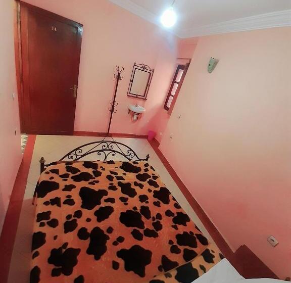 Quarto Standard Casa de Banho Partilhada, Salem Leksor