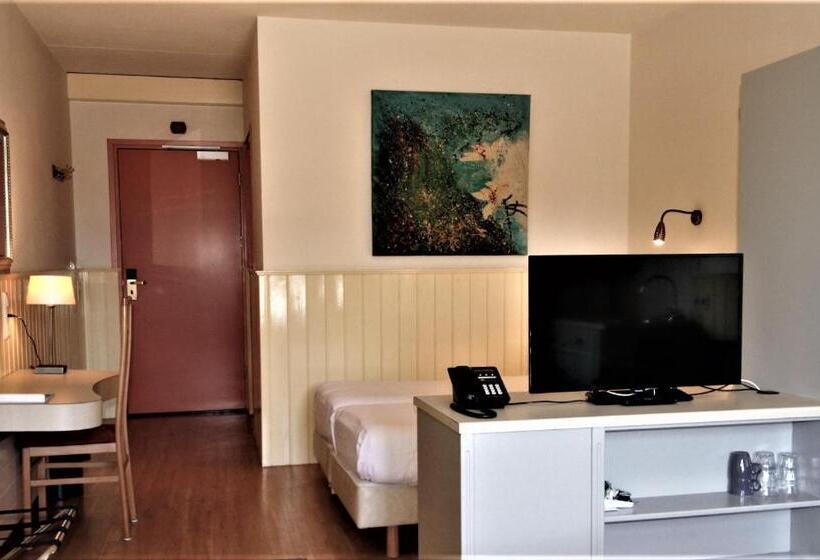 Номер Deluxe, Jachthaven Hotel Borger