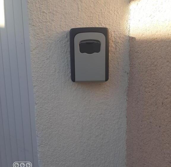 家庭山景房, Villa Sécurisée Pres Des Lecques