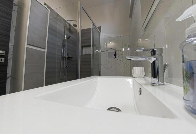 Апартаменты 1 Спальня с Террасой, Deep Sea Residence