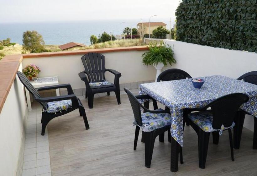 テラス付き1ベッドルームアパートメント, Deep Sea Residence