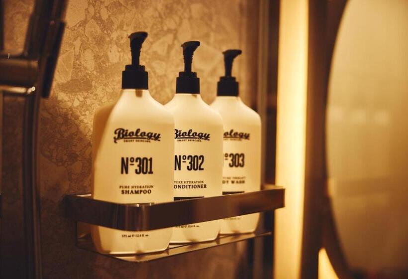 غرفة بريميوم مع إطلالات, Indigo Inuyama Urakuen Garden, An Ihg