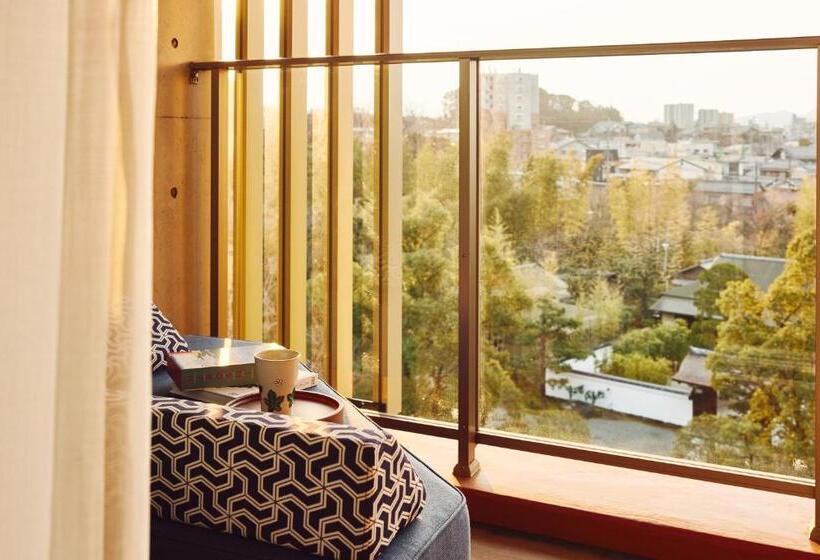 غرفة بريميوم, Indigo Inuyama Urakuen Garden, An Ihg