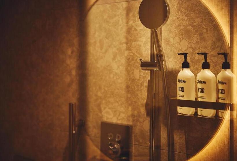 غرفة بريميوم مع إطلالات, Indigo Inuyama Urakuen Garden, An Ihg