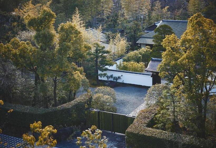 غرفة بريميوم مع إطلالات, Indigo Inuyama Urakuen Garden, An Ihg