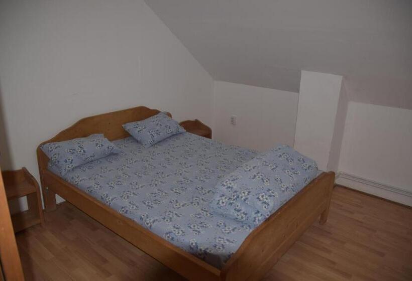 Номер Стандарт Совместная Ванная, Cabana Colnic