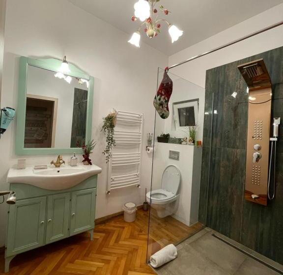 اتاق استاندارد, Chic Home