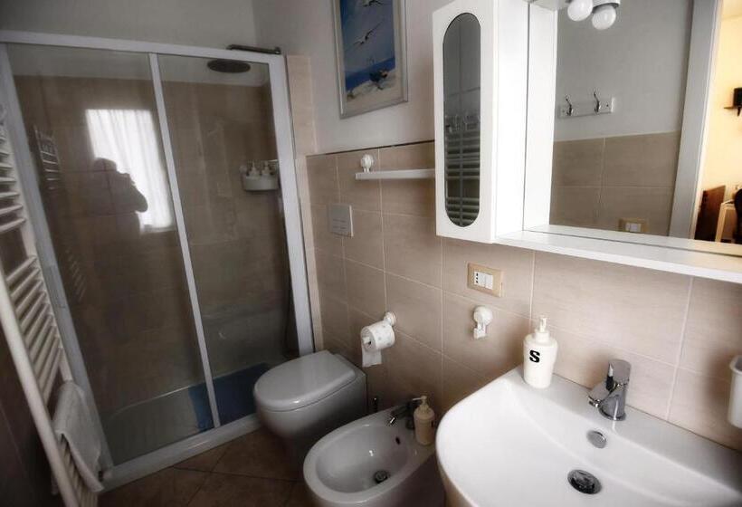 Номер Стандарт, B&b Tou Lì