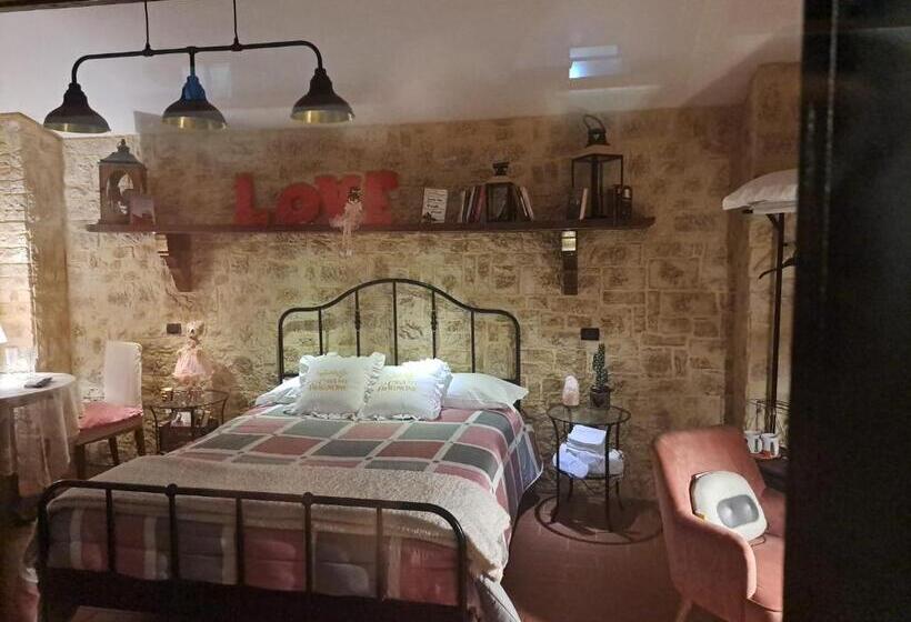 غرفة إقتصادية, La Casa Del Fragnone