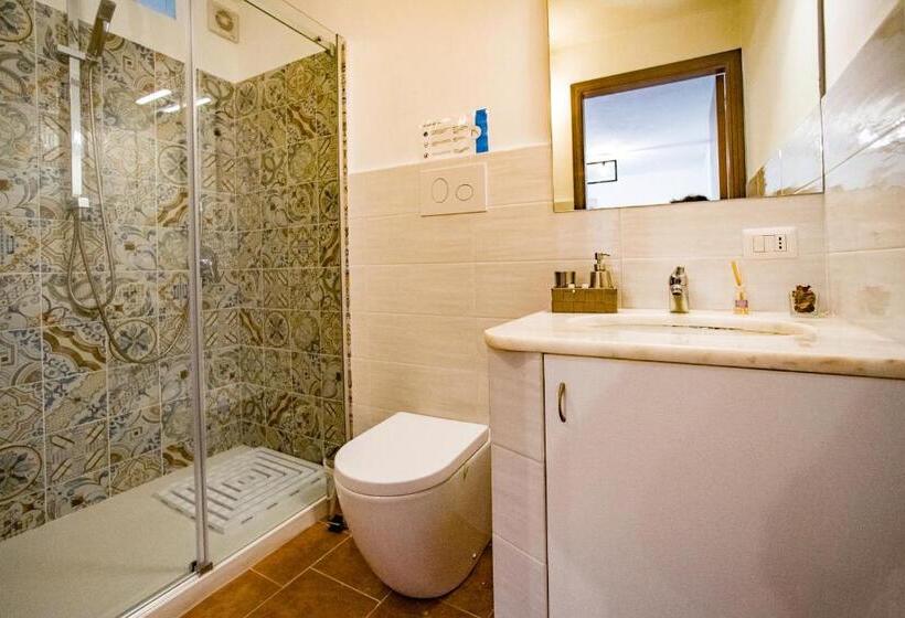 Апартаменты 1 Спальня Вид на Сад, Pater Meus Suites
