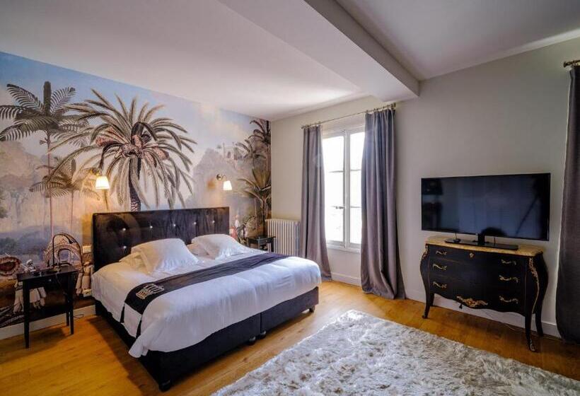 חדר דחוקס עם מיטת קינג, Aux Marquises