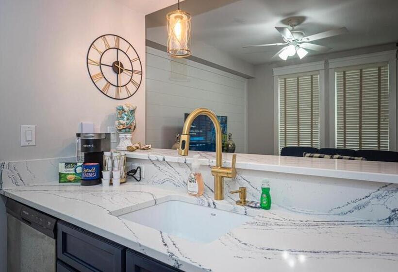 バルコニー付き１ベッドルームアパートメント, The Grand Sandestin