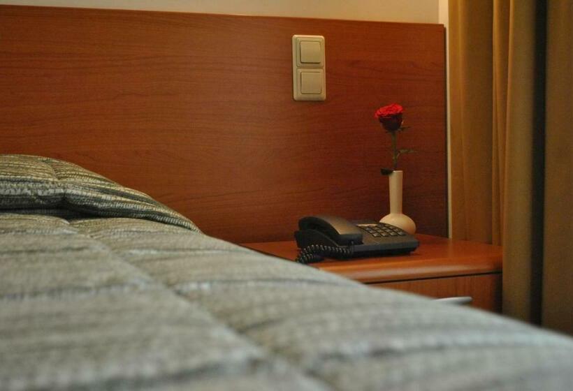 اتاق استاندارد, Auberge Gaglioti