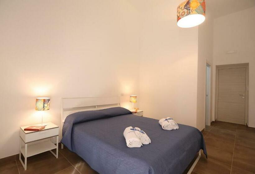 اتاق استاندارد, Cinquestelle