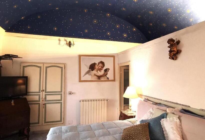 غرفة قياسية مطلّة علي البحر, Romantic Casa Lorenzina Affittacamere