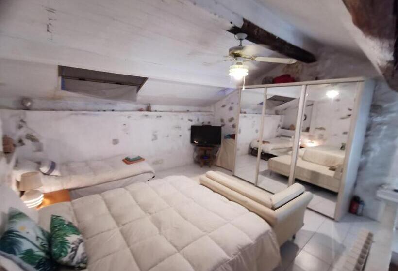 شقة غرفة واحدة, Romantic Casa Lorenzina Affittacamere