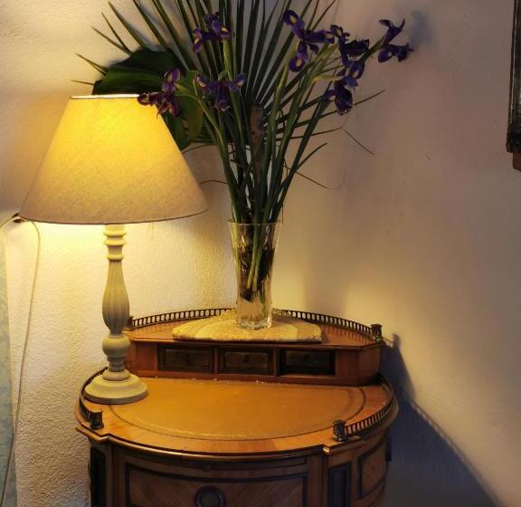 غرفة قياسية مطلّة علي البحر, Romantic Casa Lorenzina Affittacamere