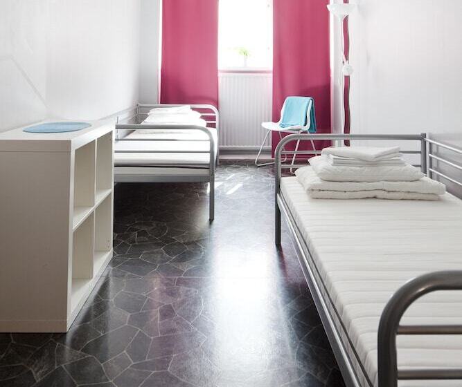 חדר סטנדרט חדר אמבטיה משותף, Dream Hostel & Hotel Tampere