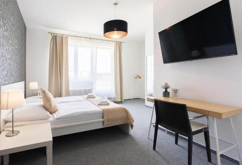 اتاق استاندارد با تراس, Pension Petit