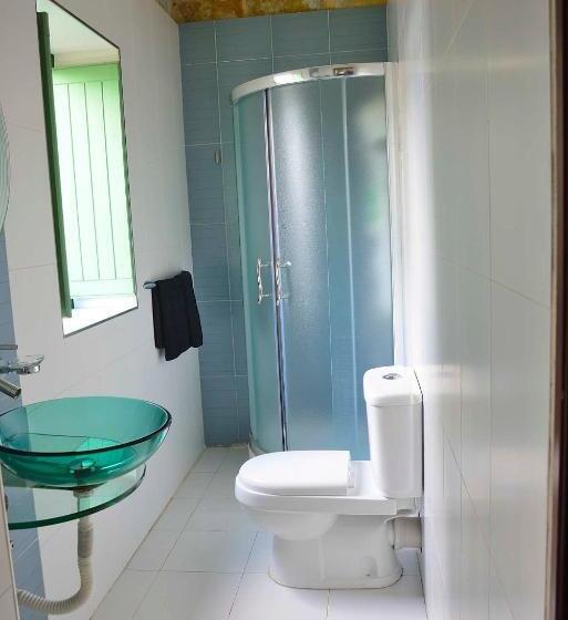 اتاق استاندارد, The Burrow Guest House