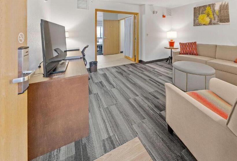 キングサイズベッドのスイートルーム, Best Western Plus Mccall Lodge And Suites