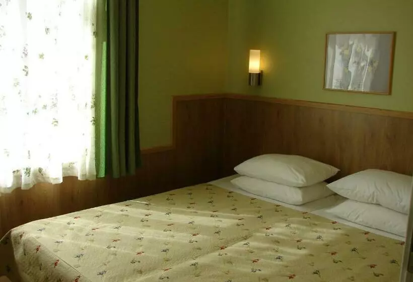آپارتمان 2 خوابه, Green Villa