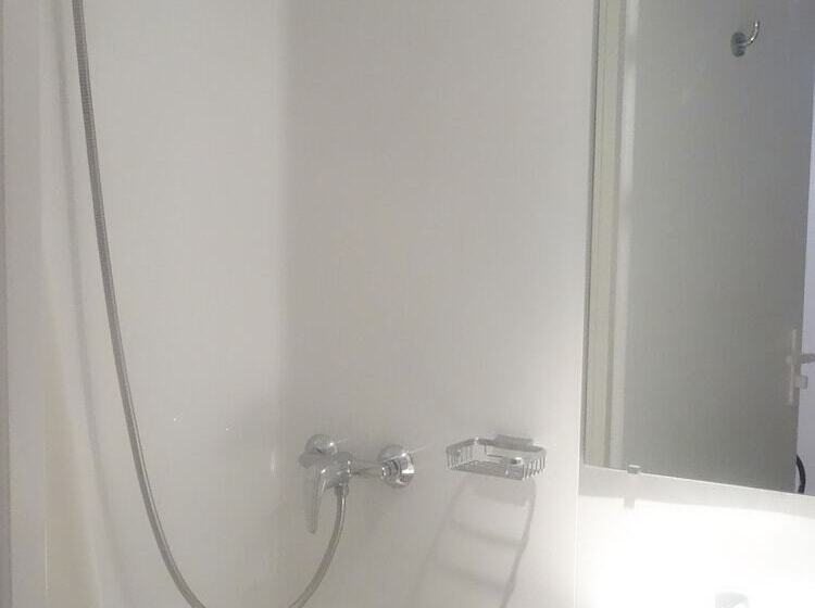 Номер Стандарт, Hôtel Ermitage