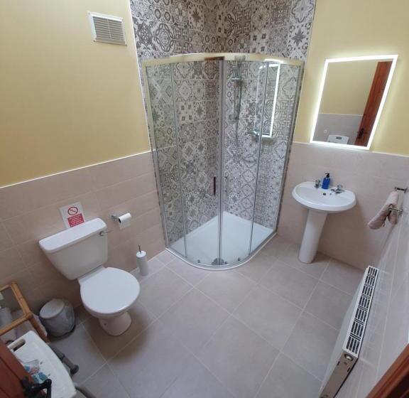 Апартаменты 1 Спальня, Slane Farm Hostel, Cottages And Camping