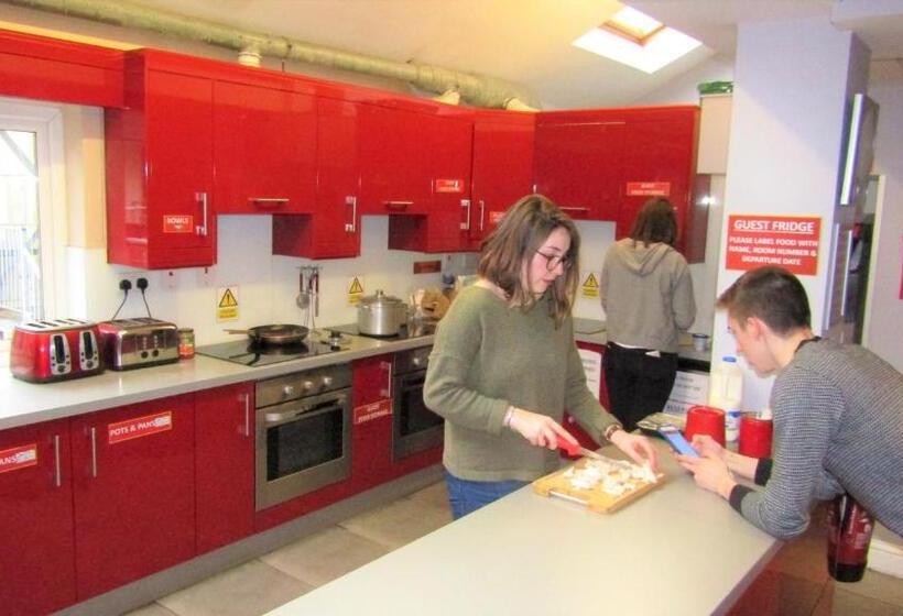 四人标准间, The Dawson Hostel Galway