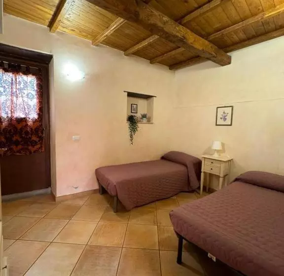 اتاق پریمیوم چهارنفره, Villaggio Paradosso