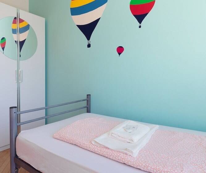 اتاق استاندارد, Patio Hostel