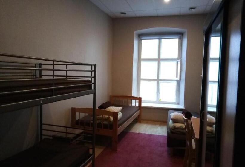 اتاق استاندارد چهار تخته, Zinc Old Town  Hostel