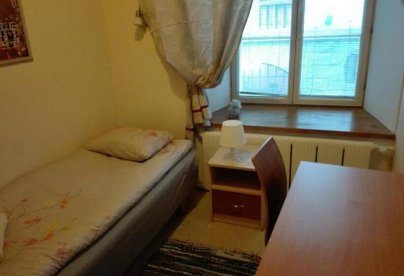اتاق استاندارد یک نفره, Zinc Old Town  Hostel