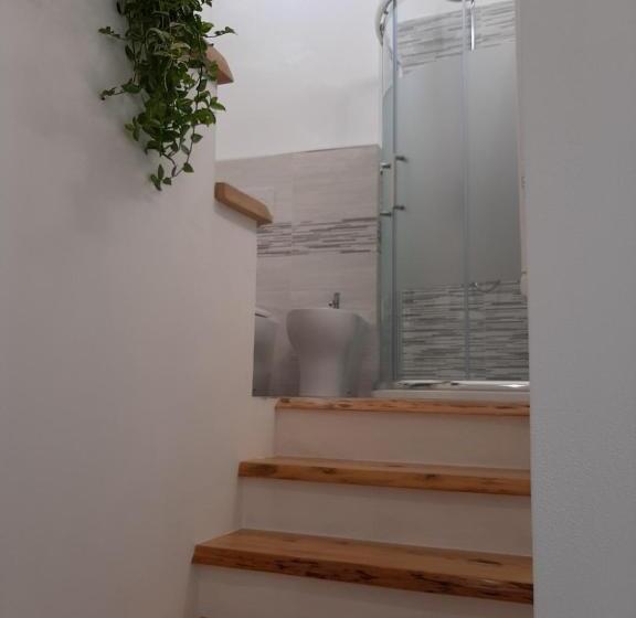 标准间, B&b Da Baba