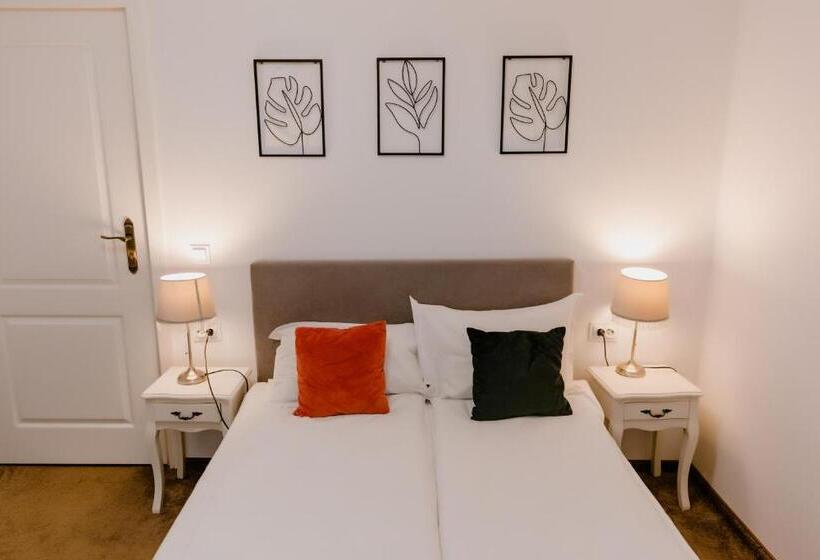 חדר דלוקס עם נוף, La Fontaine