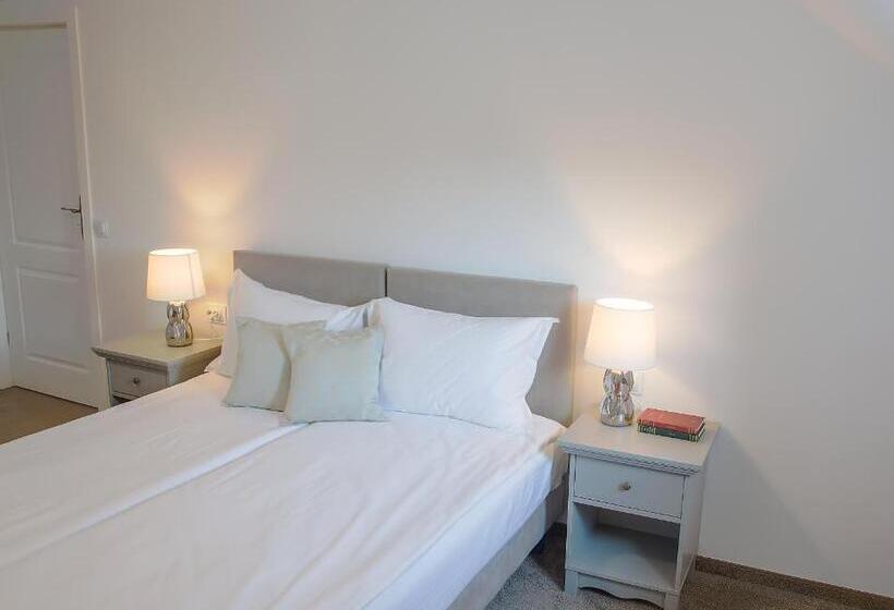 חדר סטנדרט, La Fontaine