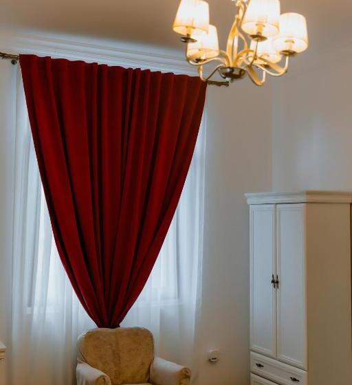 חדר סטנדרט, מיטת קינג, מותאם לאדם עם מוגבלויות, La Fontaine